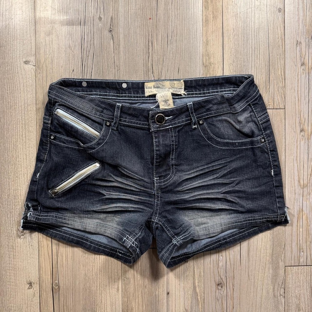 y2k Blue denim shorts with zipper detail